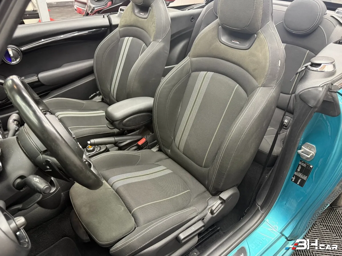 Mini Cabrio - photo 20