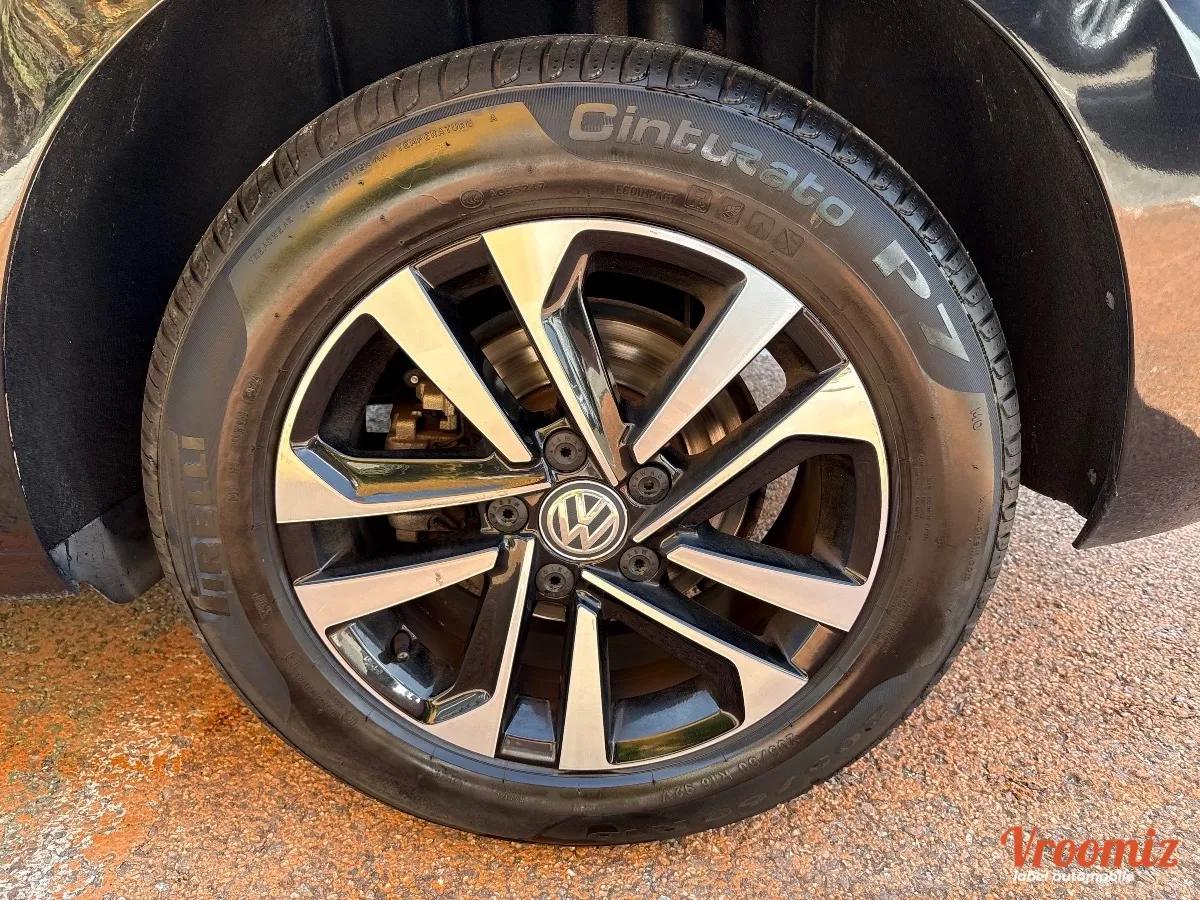Volkswagen Touran 1.6 TDI 115 BLUEMOTION CONFORT LINE BUSINESS DSG BVA 7 PLACES