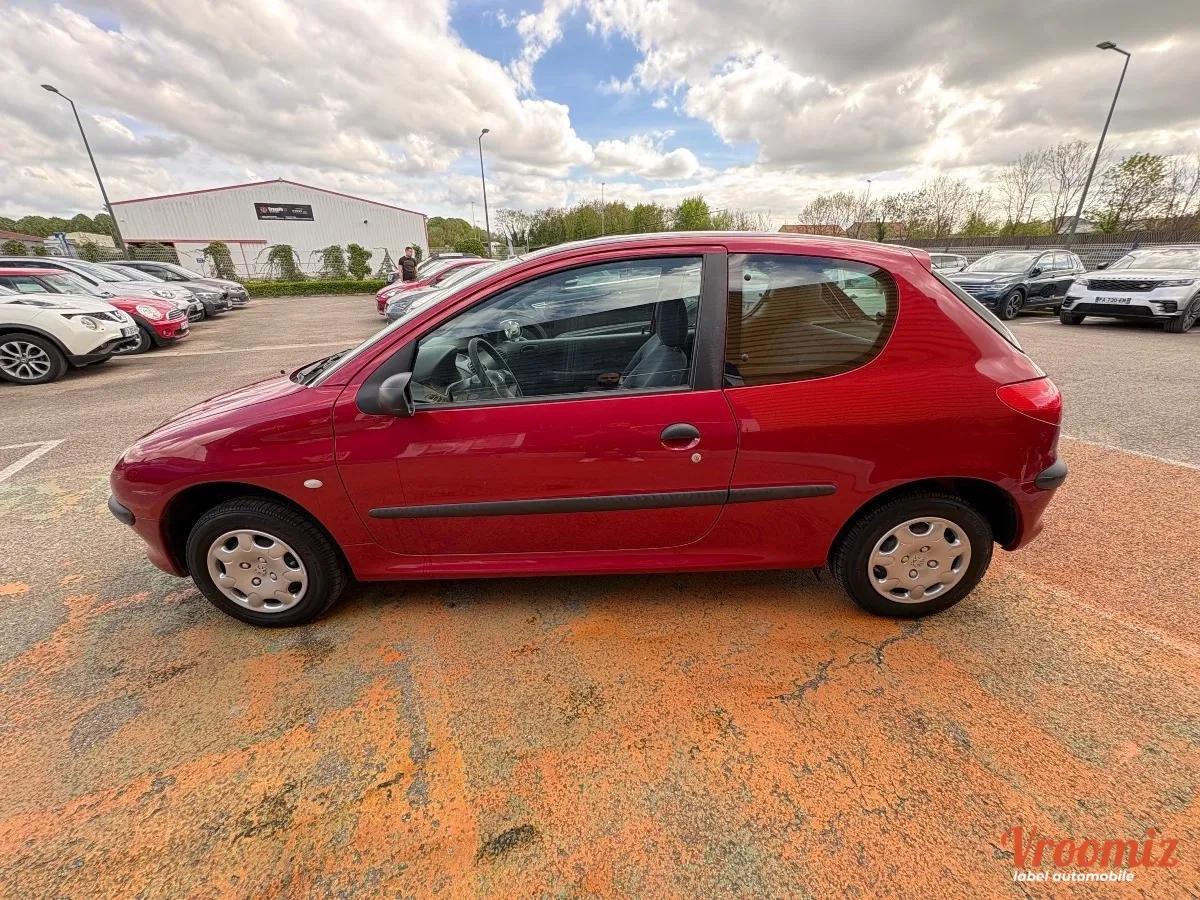 PEUGEOT 206 1.4 i 75 ch