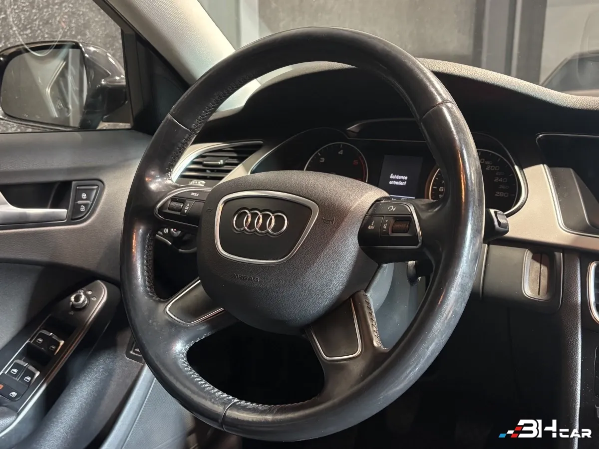Audi A4 - photo 12