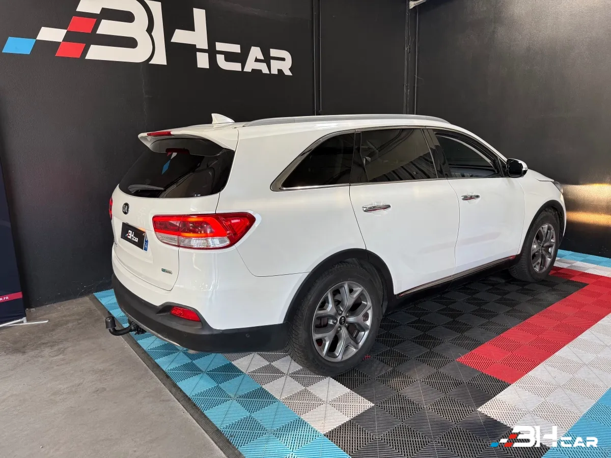Kia Sorento - photo 9