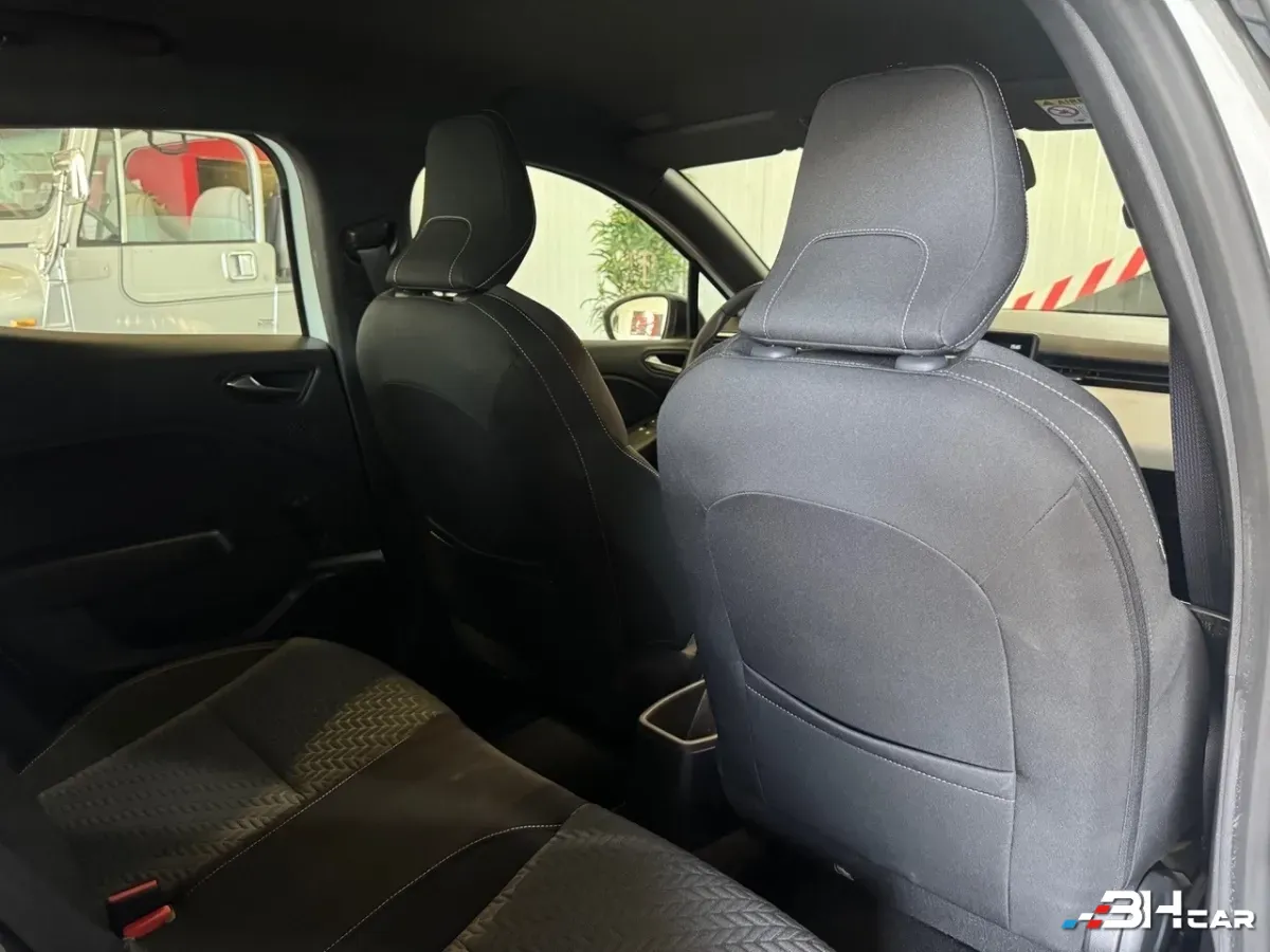Renault Clio - photo 11