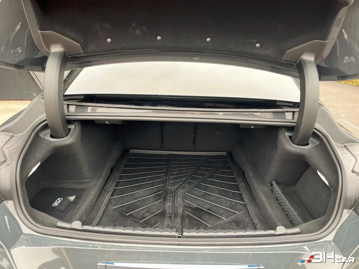 Bmw Serie 8 - photo 15