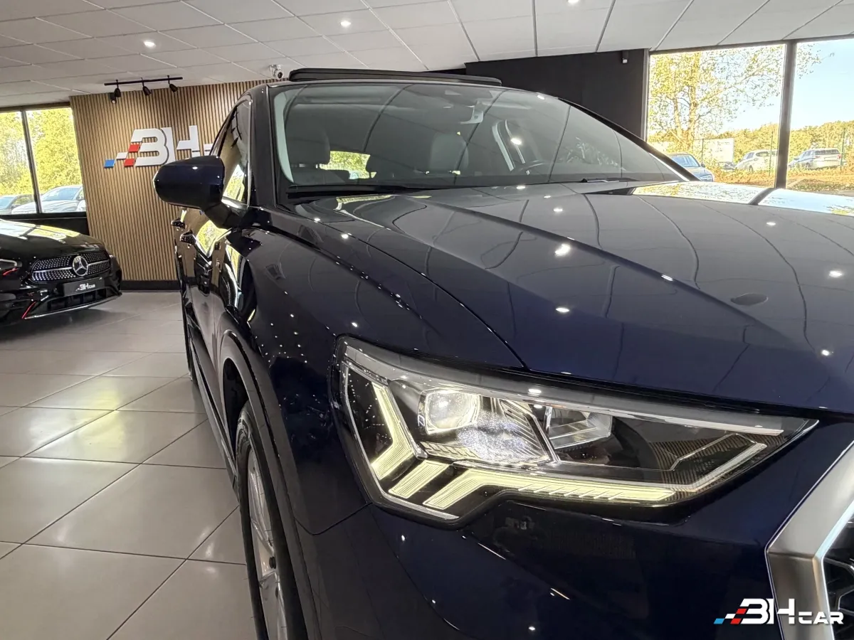 Audi Q3 - photo 10