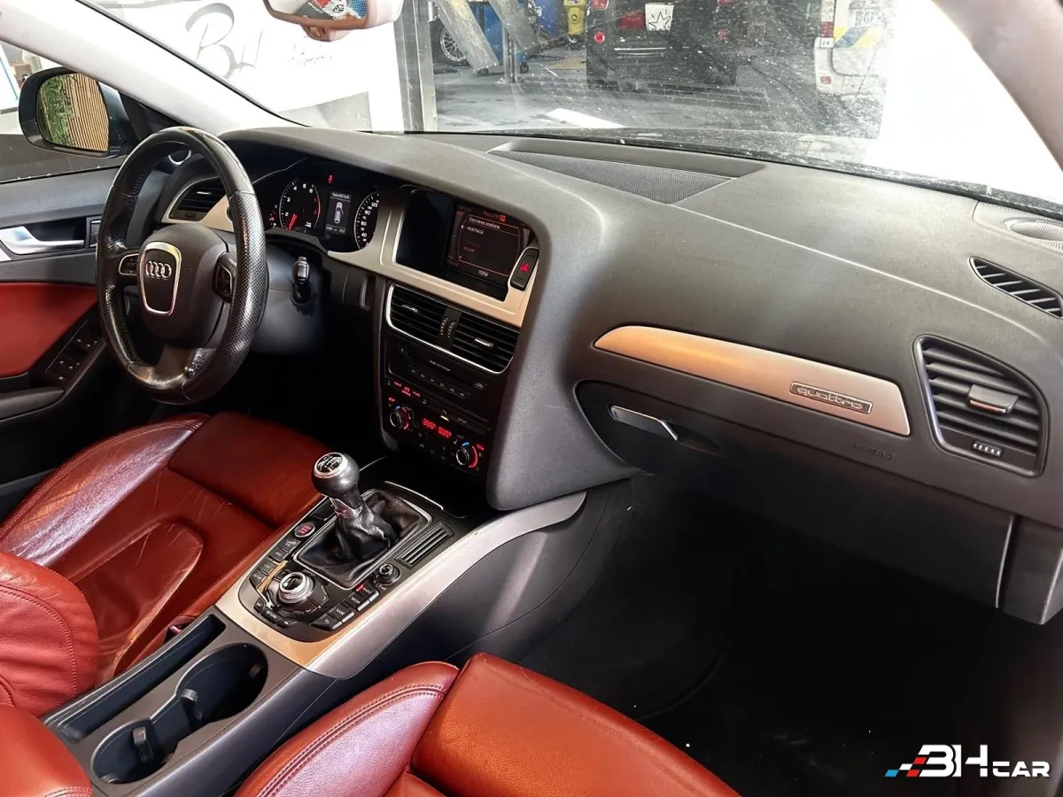 Audi A4 - photo 13