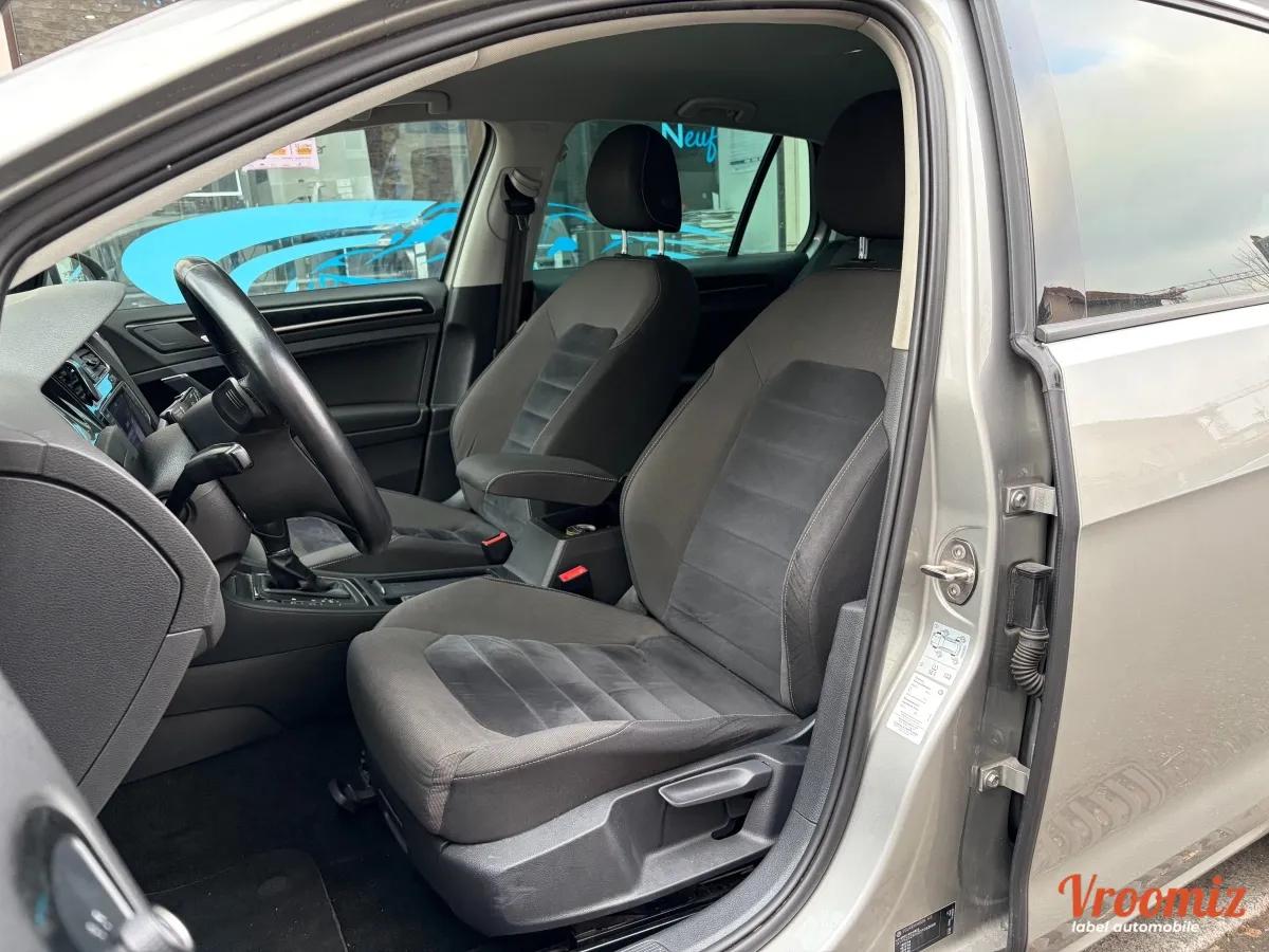 Volkswagen Golf 2.0 TDI 150 BLUEMOTION CARAT DSG BVA