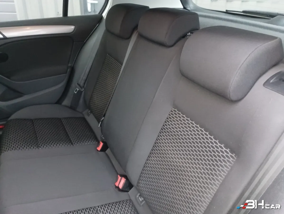 Volkswagen Golf - photo 19