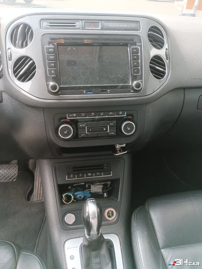 Volkswagen Tiguan - photo 29