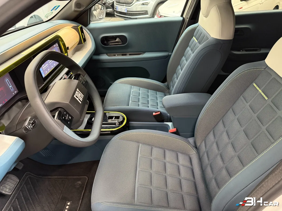 Fiat Grande Panda - photo 11
