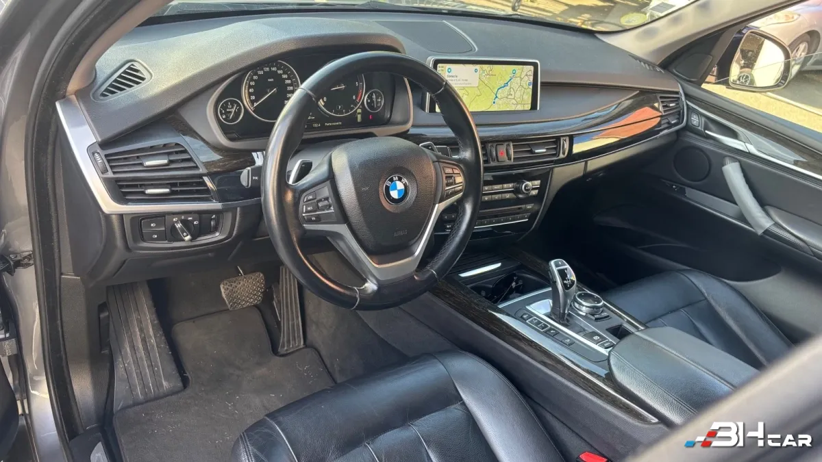 Bmw X5 - photo 9