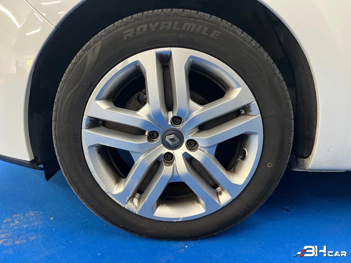 Renault Clio - photo 9
