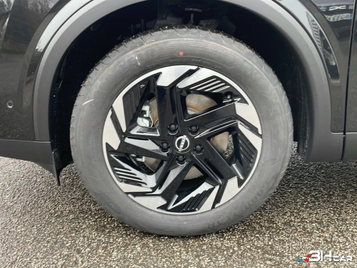 Nissan Qashqai - photo 17