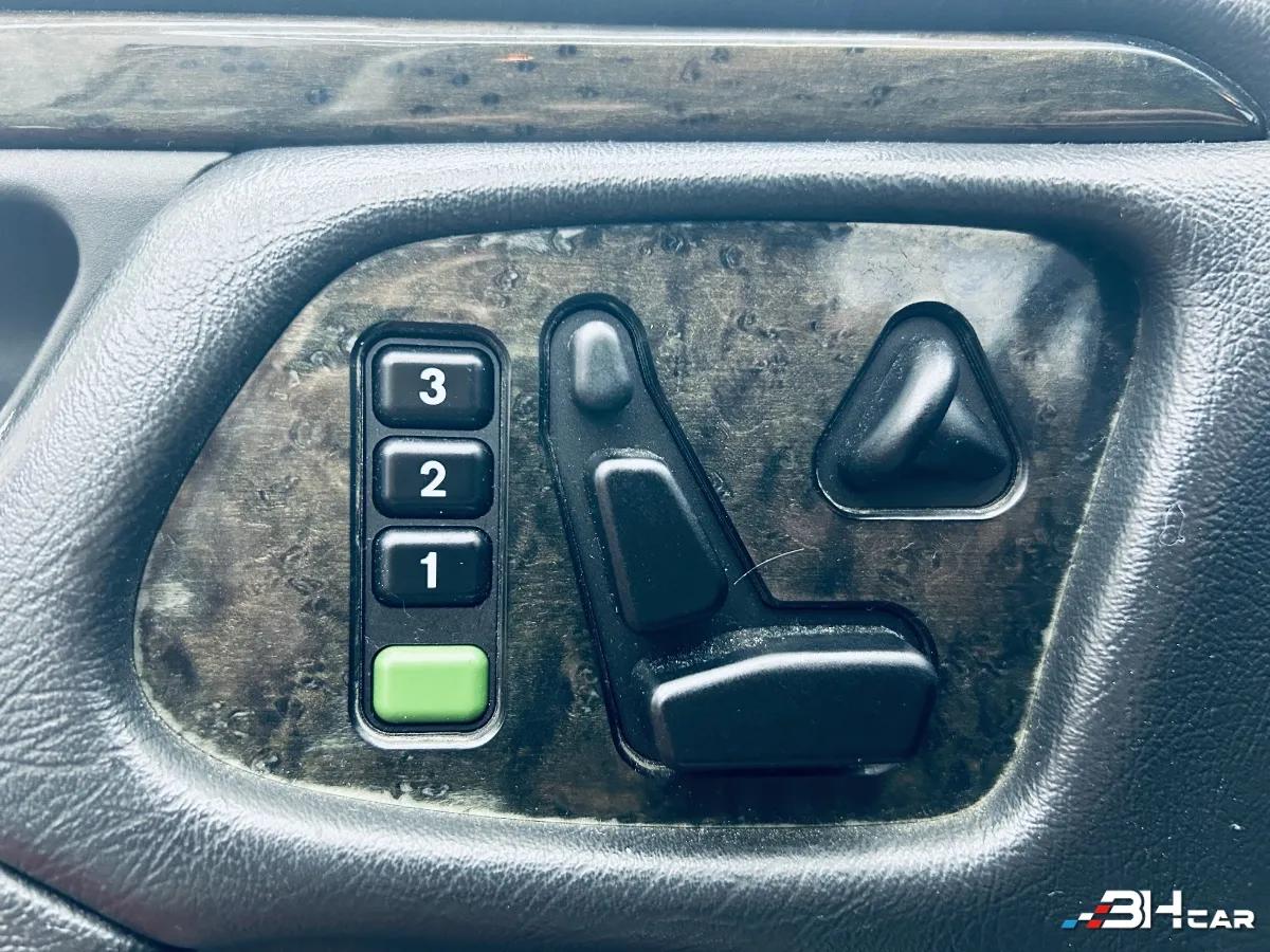 Aperçu indisponible de Mercedes-Benz Classe E