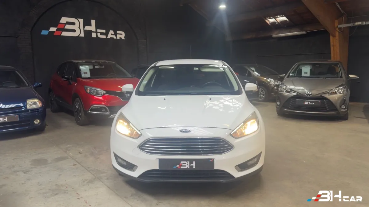Ford Focus - photo 5