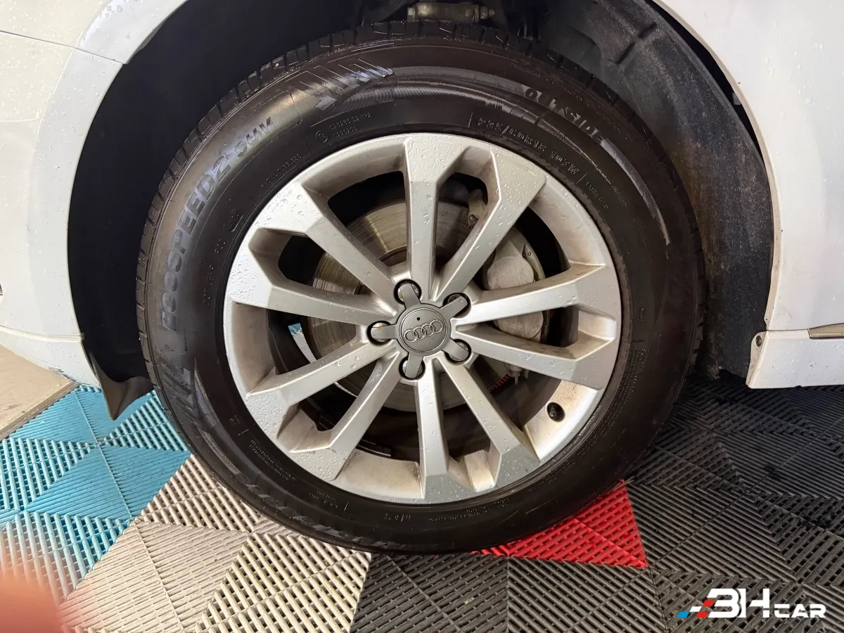 Audi Q5 - photo 25
