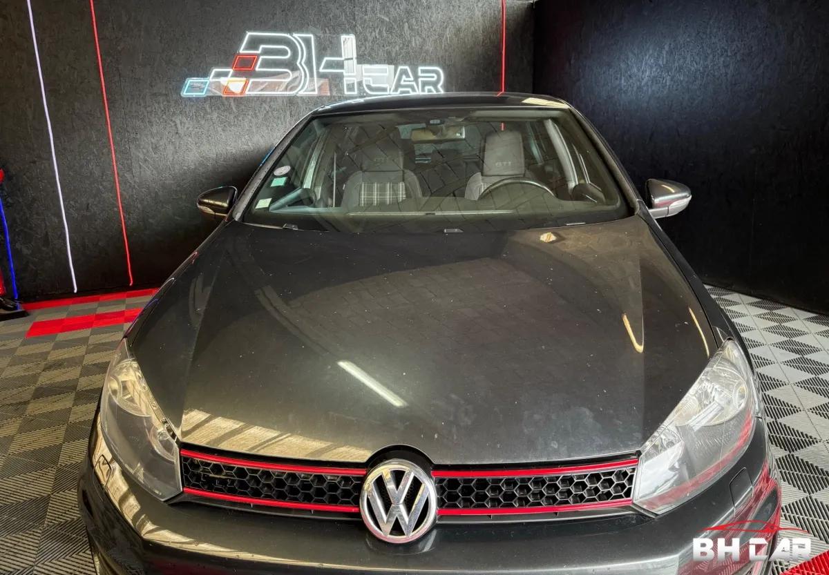 Aperçu indisponible de Volkswagen Golf