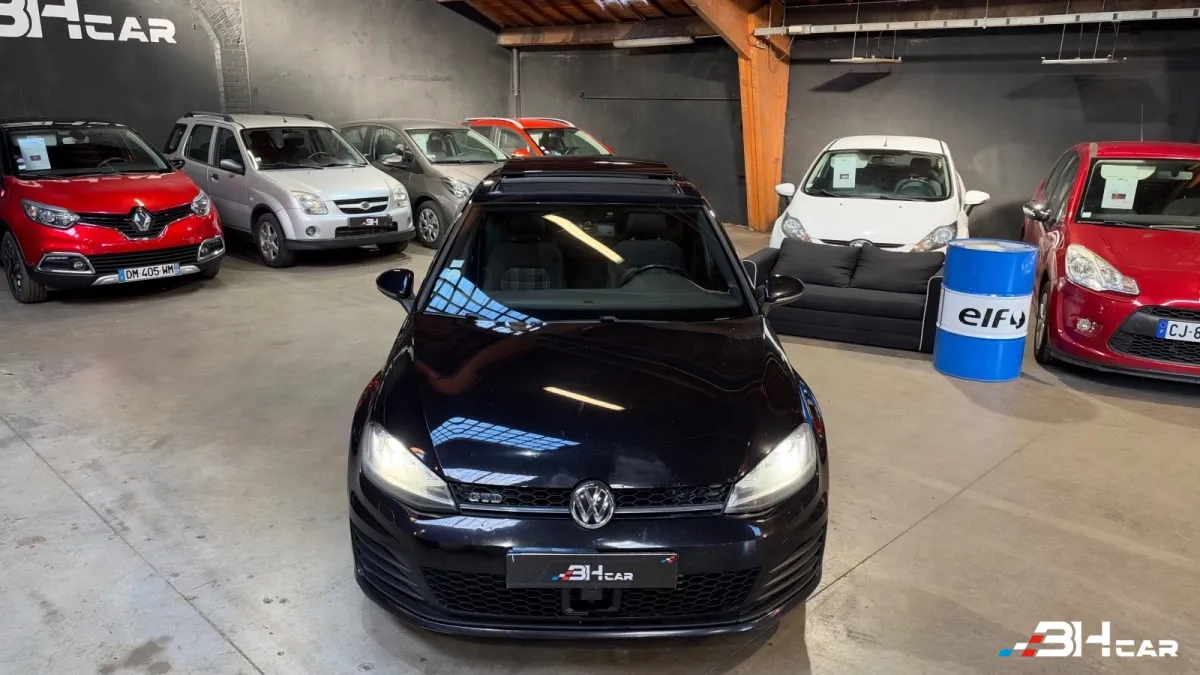 Volkswagen Golf - photo 7
