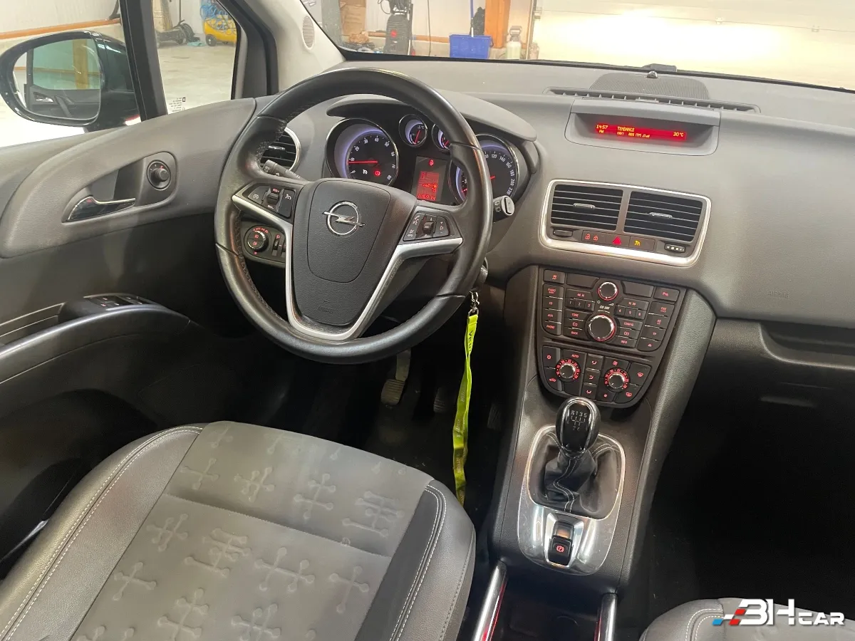 Opel Meriva - photo 11