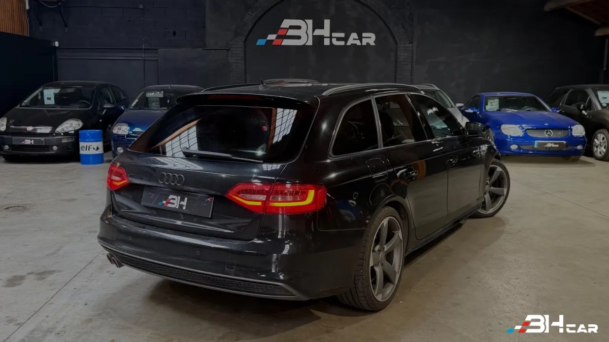 Audi A4 - photo 2