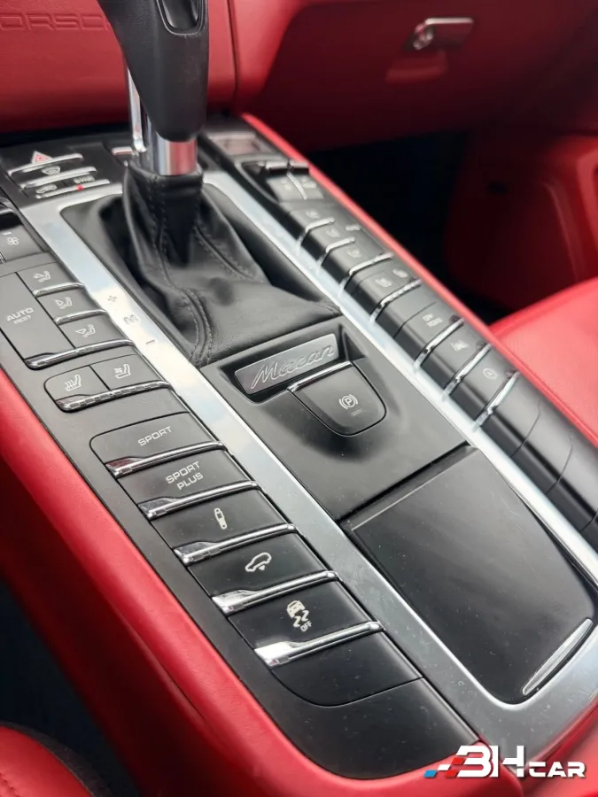 Porsche Macan - photo 12