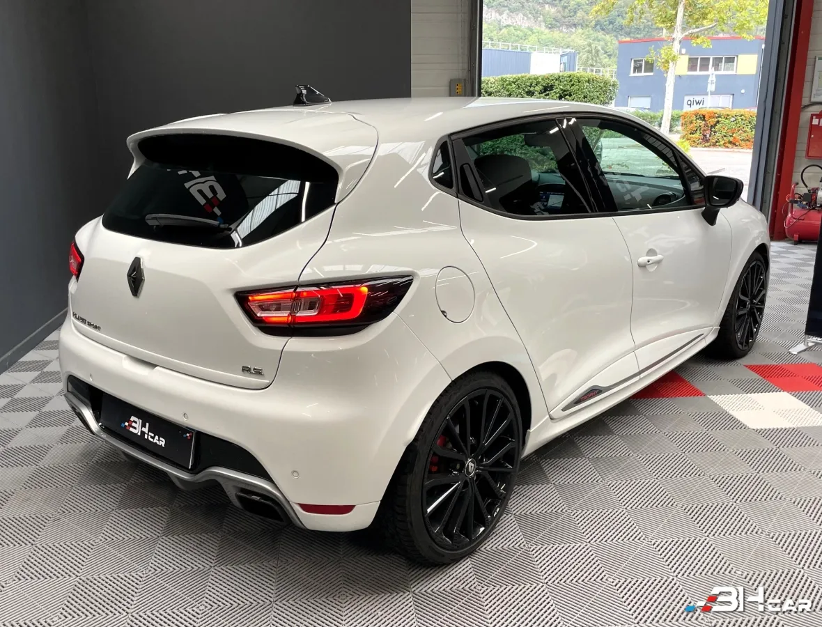 Renault Clio - photo 4