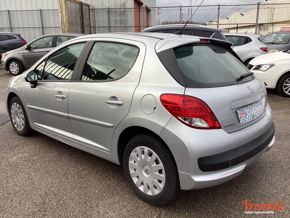 Peugeot 207 1.6 HDI 99G
