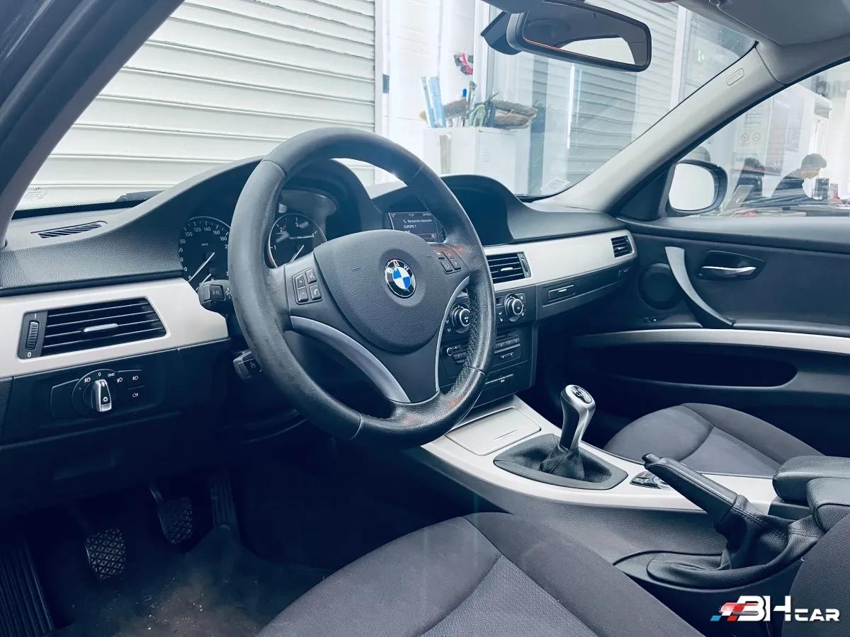 Aperçu indisponible de Bmw Série 3