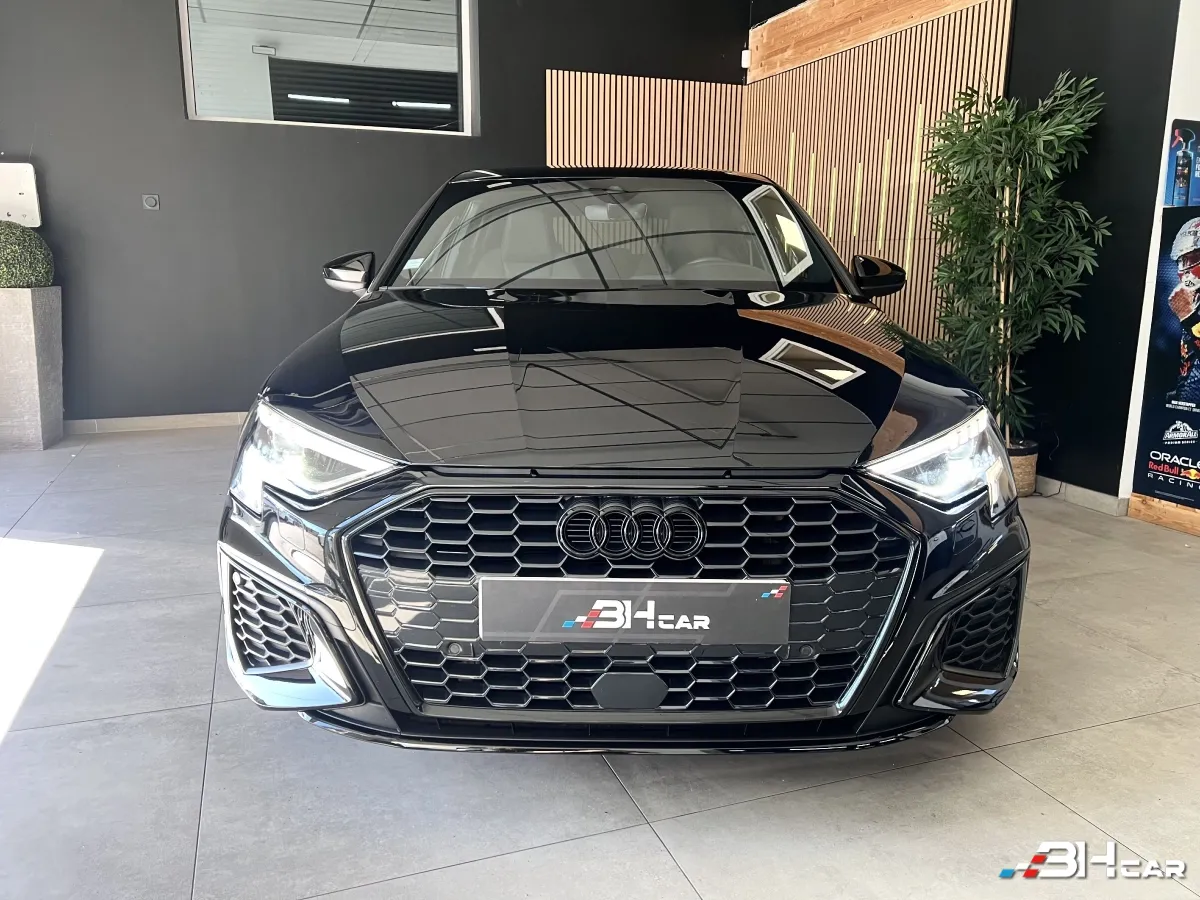 Audi A3 - photo 2