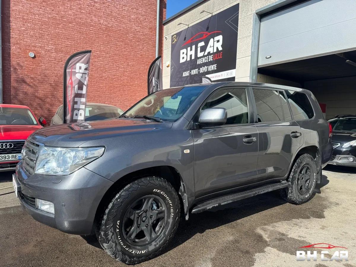 Image: Toyota Land Cruiser Sw V8 4.5 d4d 285 Lounge 7 places