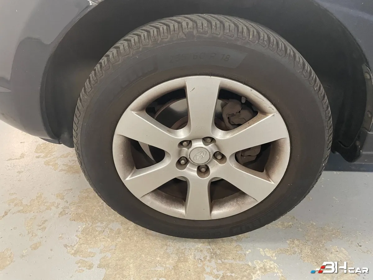 Hyundai Santa Fe - photo 22