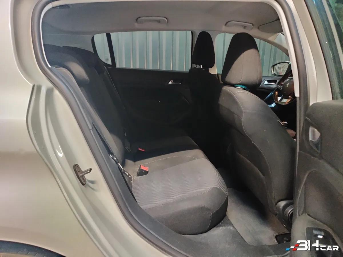 Aperçu indisponible de Peugeot 308