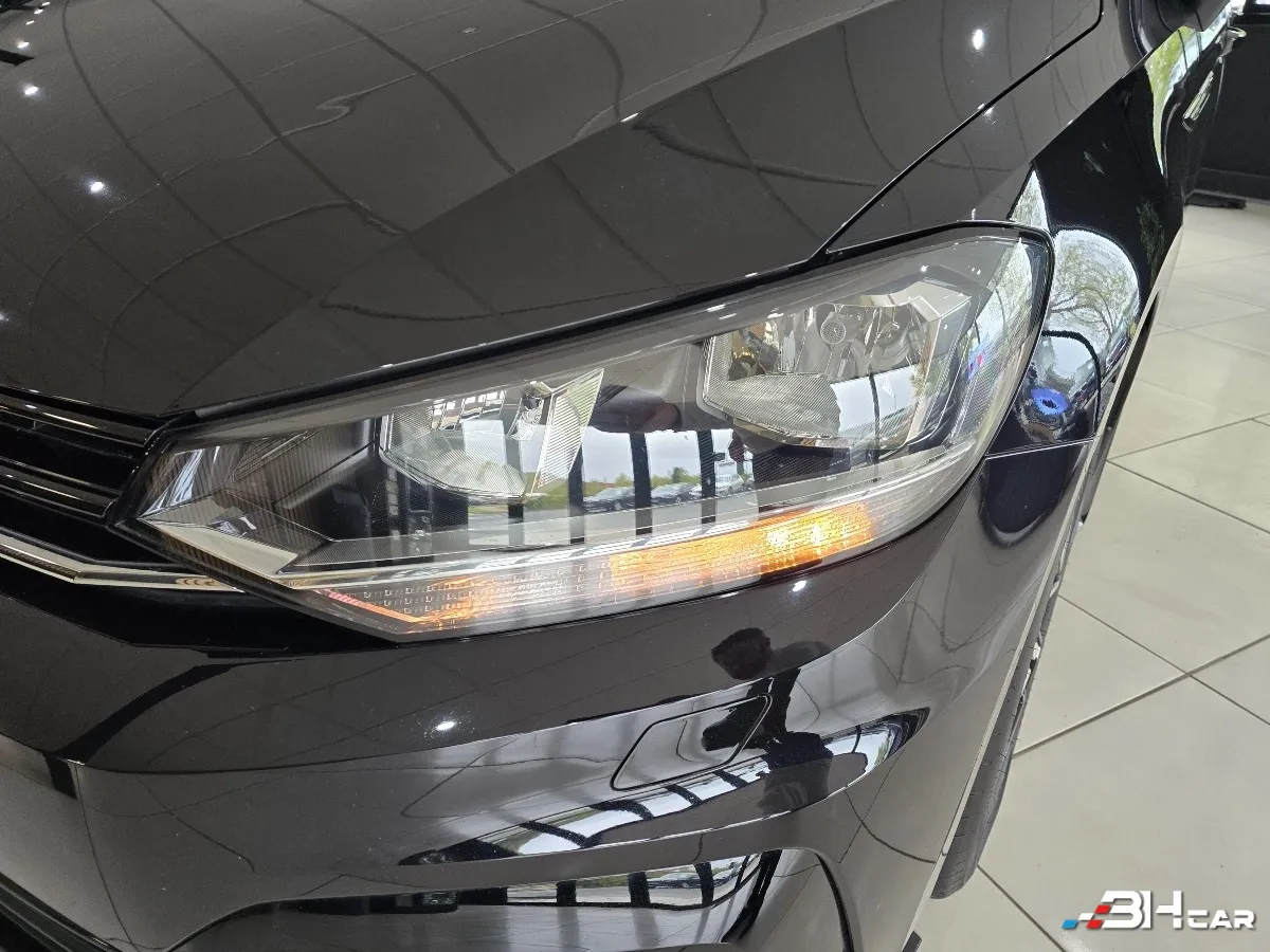 Volkswagen Touran - photo 42