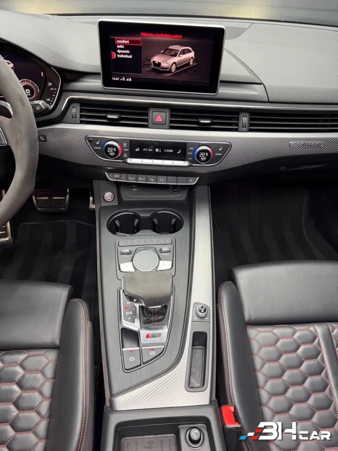 Audi Rs4 - photo 18