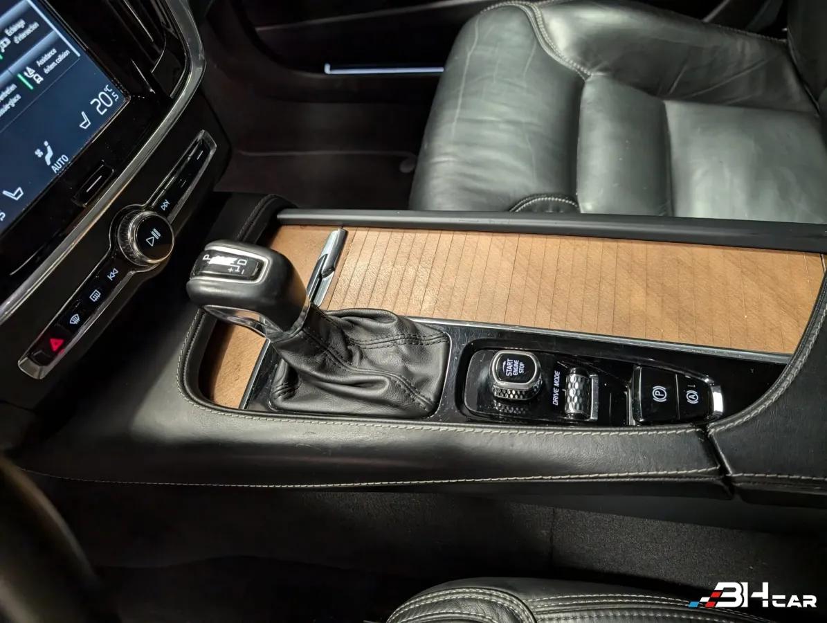 Aperçu indisponible de Volvo V90