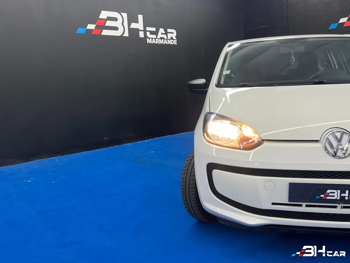 Volkswagen Up - photo 25