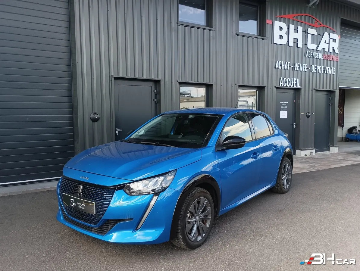 Peugeot E-208