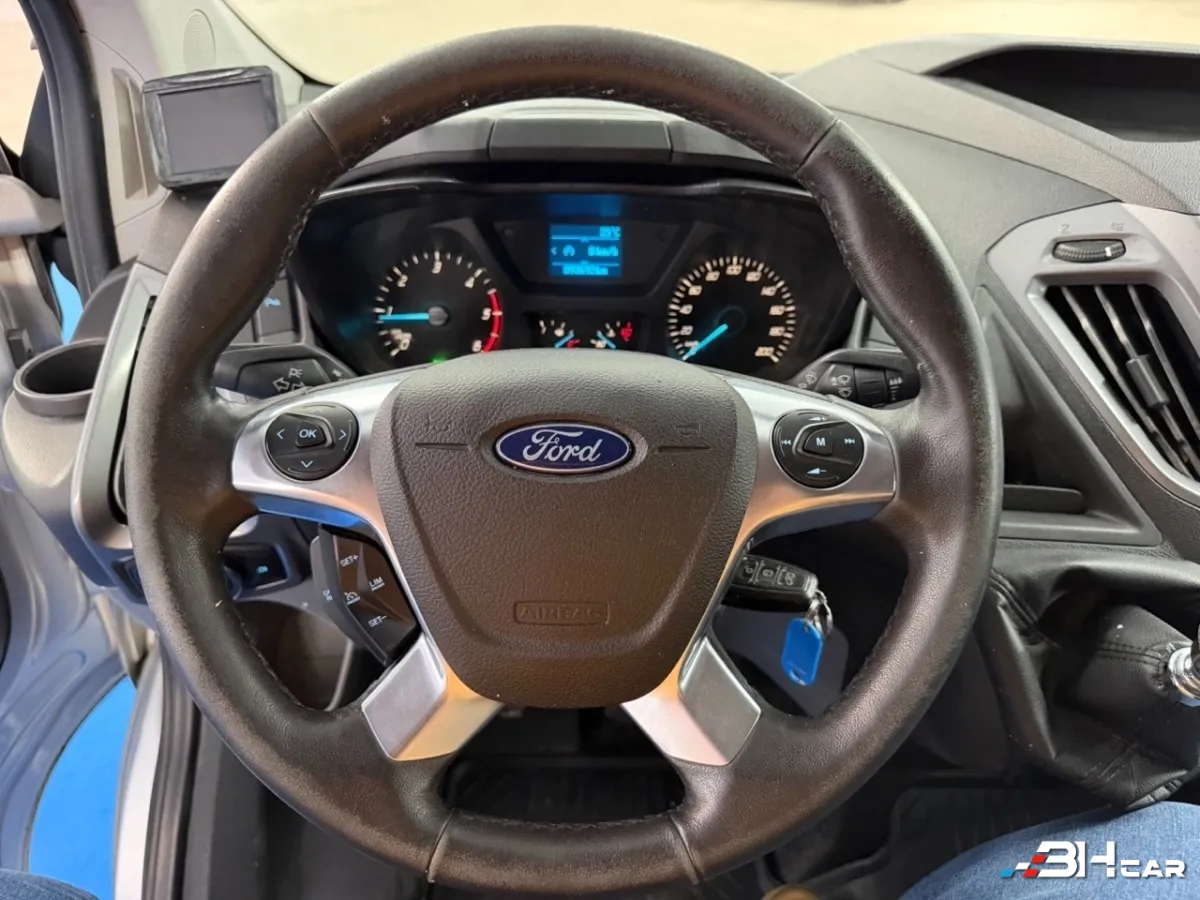Ford Transit Custom Vu - photo 16
