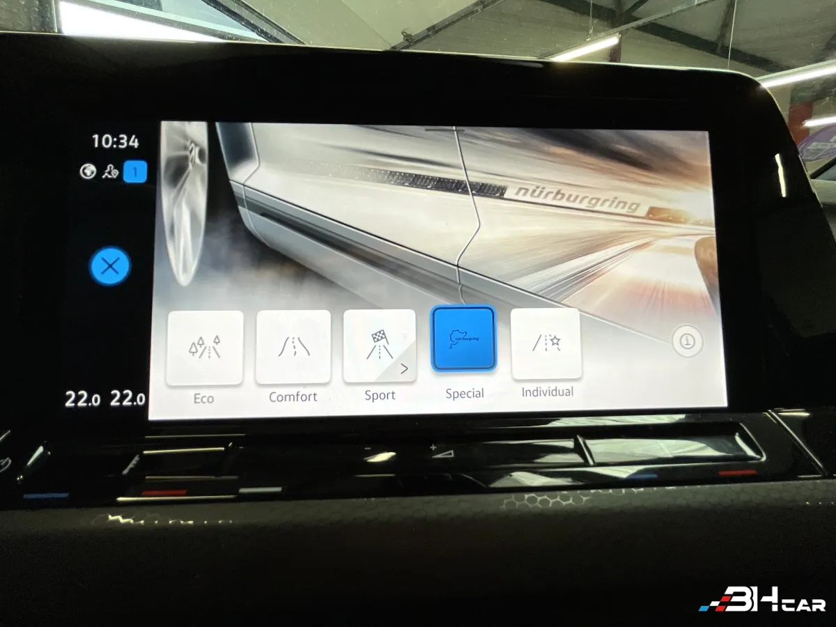 Volkswagen Golf - photo 16