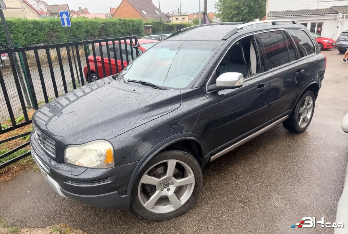 Volvo Xc90 - photo 2