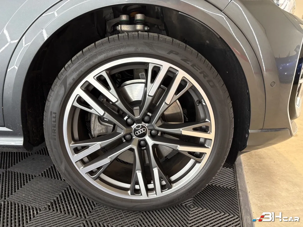 Audi Q5 - photo 23