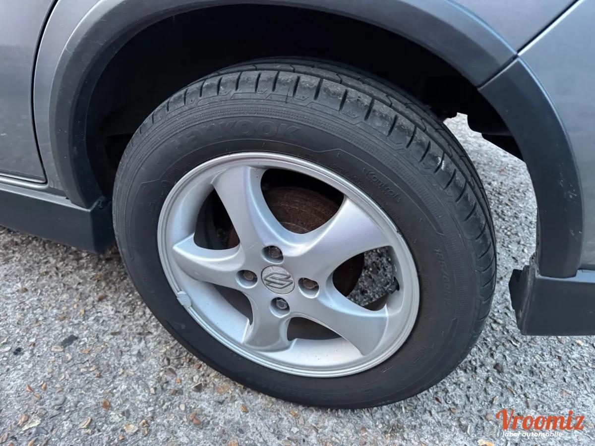 Suzuki Ignis 1.3 95 X-45 2WD