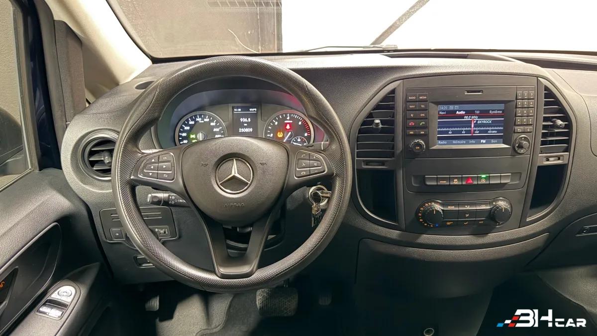 Aperçu indisponible de Mercedes-Benz Vito