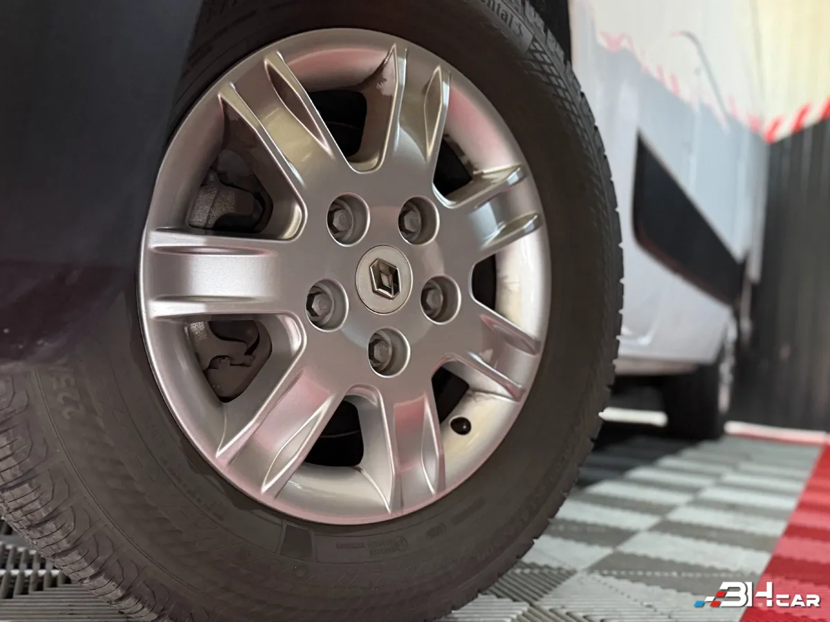 Renault Master Vu - photo 16
