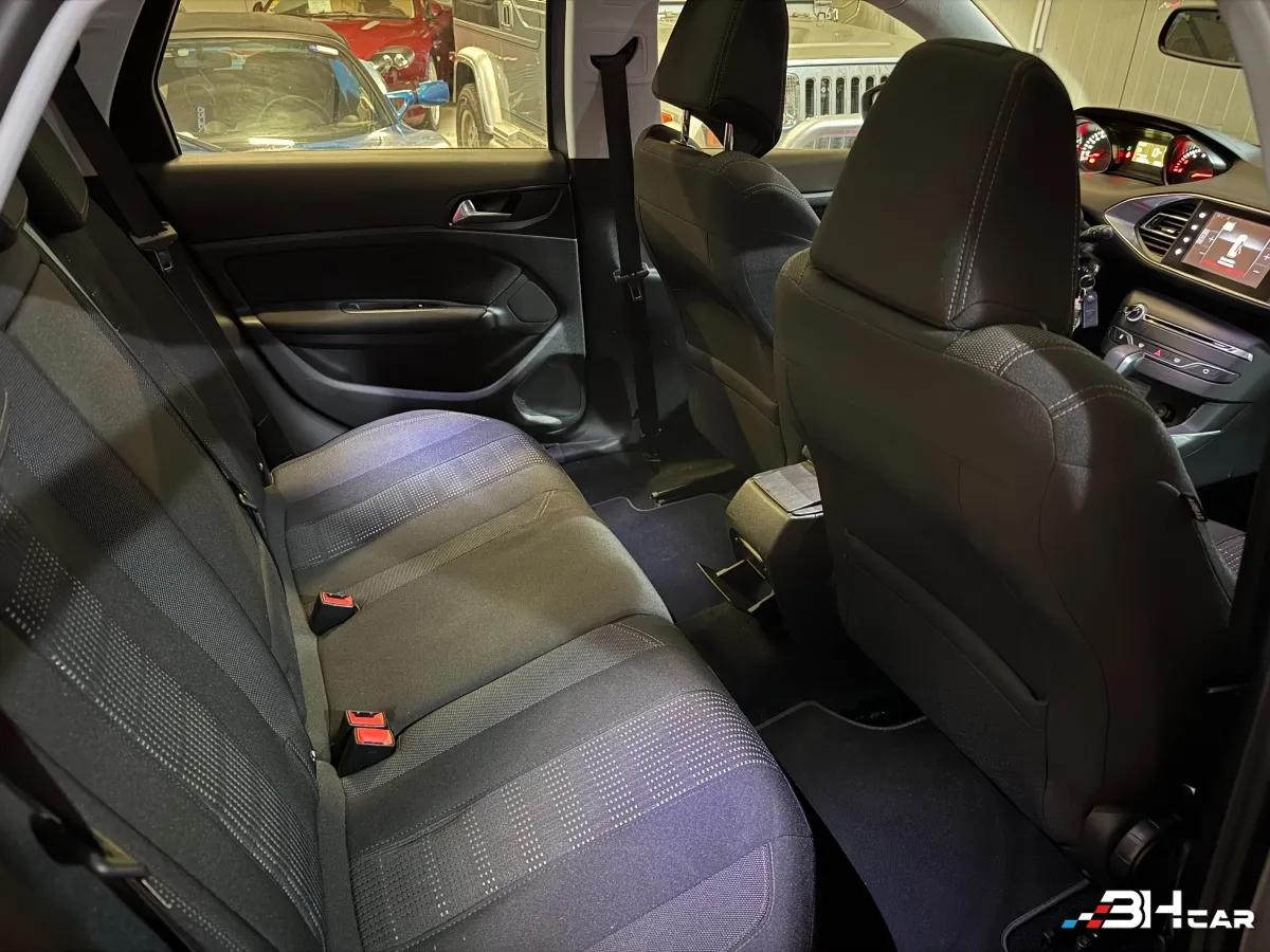 Aperçu indisponible de Peugeot 308