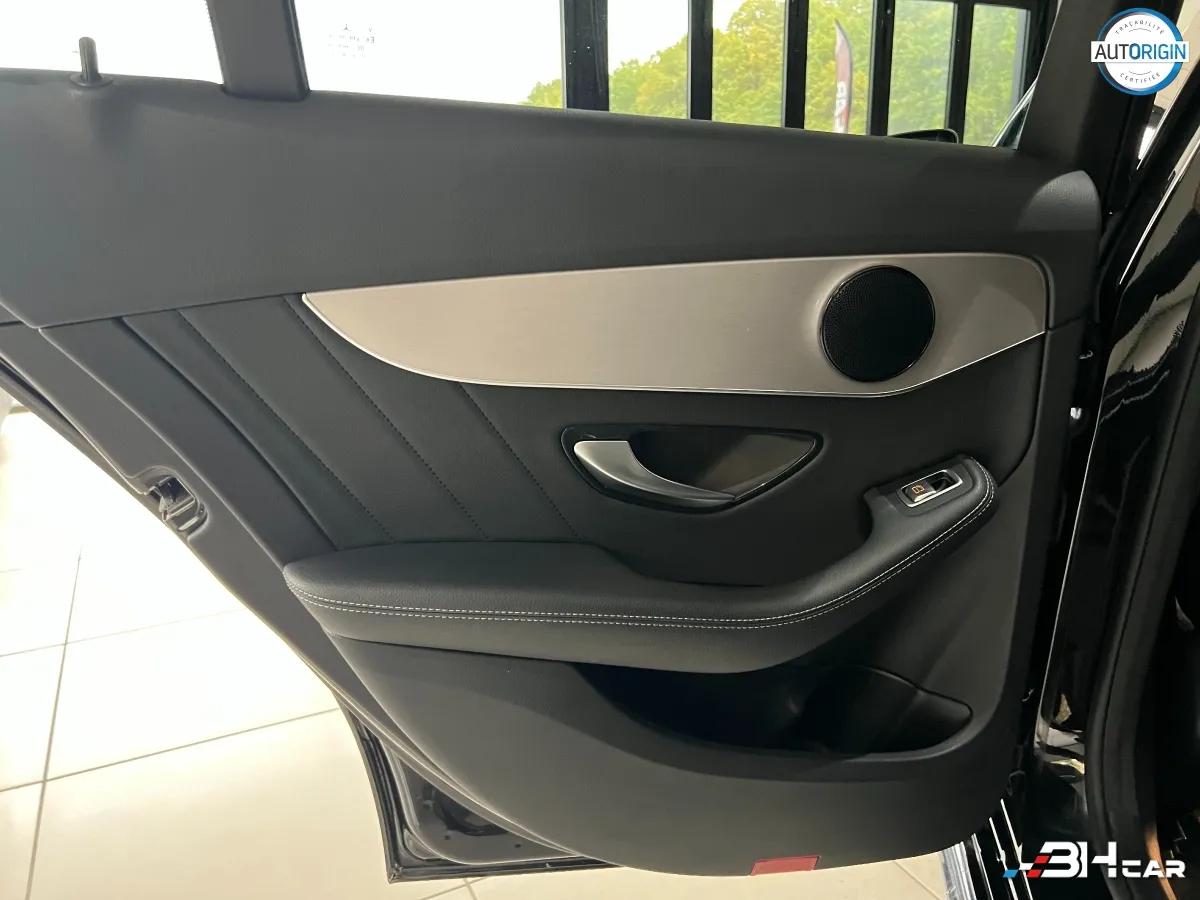 Aperçu indisponible de Mercedes-Benz Classe C