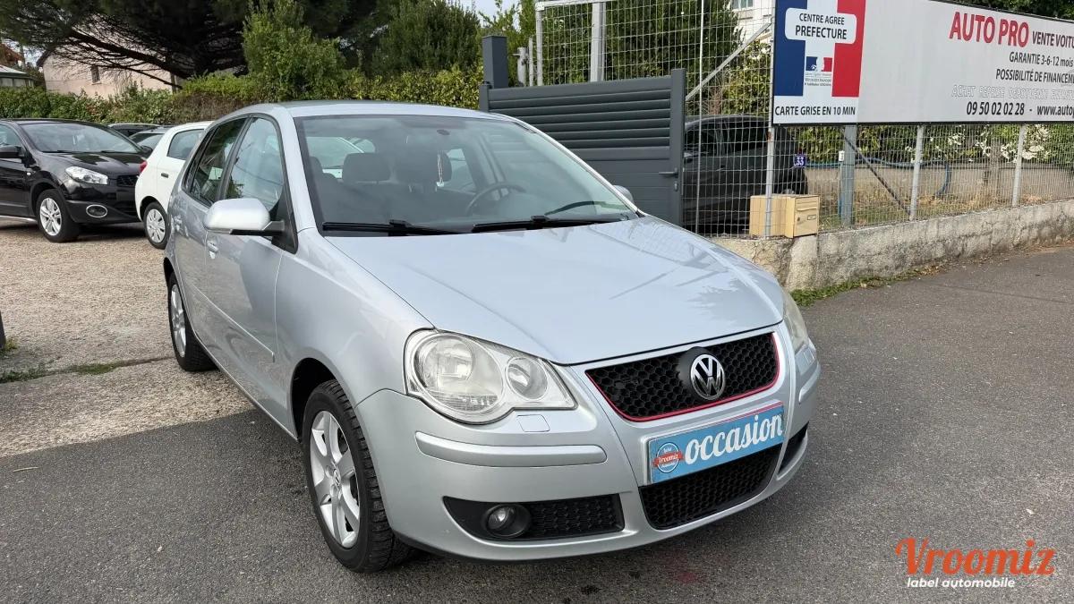 Volkswagen Polo 1.4 80 CONFORT LINE