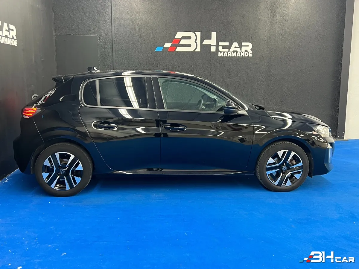 Peugeot 208 - photo 4