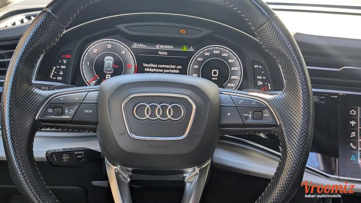 Audi Q8 