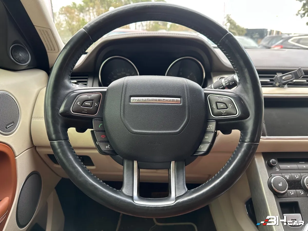 Land Rover Range Rover Evoque - photo 12