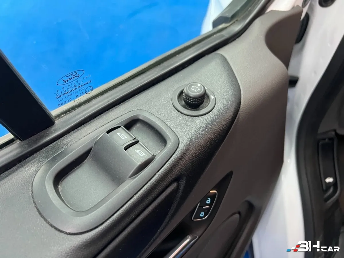 Ford Transit Custom Vu - photo 24